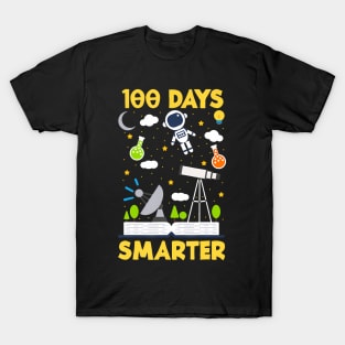 100 Days Smarter Science Teacher Elementary Student T-Shirt